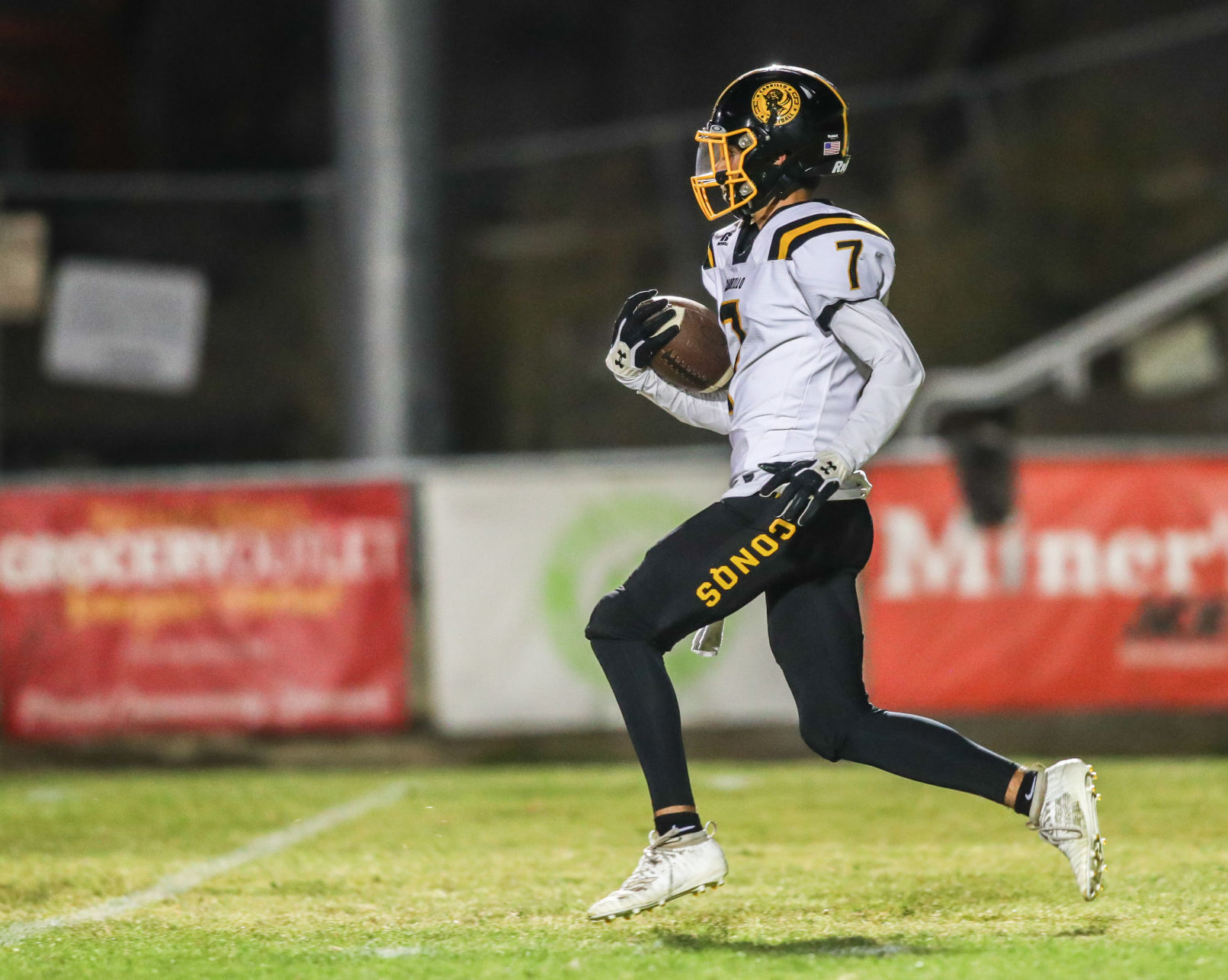 083019 FB Nipomo vs Cabrillo 19.jpg
